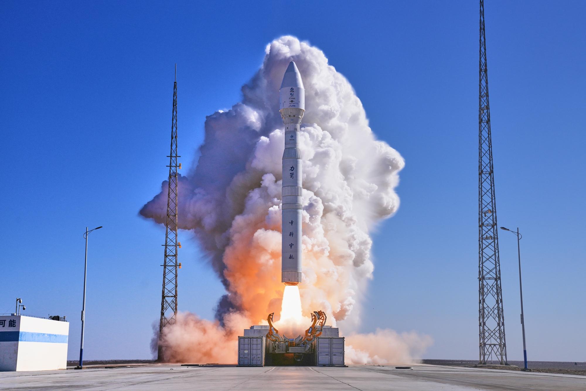 首次搭載“外星”！力箭一號遙五運(yùn)載火箭將15顆衛(wèi)星送上太空