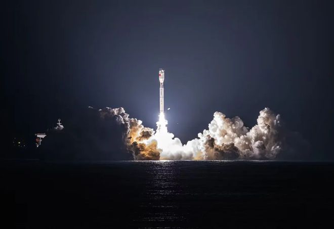 衛(wèi)星互聯(lián)網(wǎng)織布“天網(wǎng)”中國星鏈衛(wèi)星怎樣“智造”(圖1)