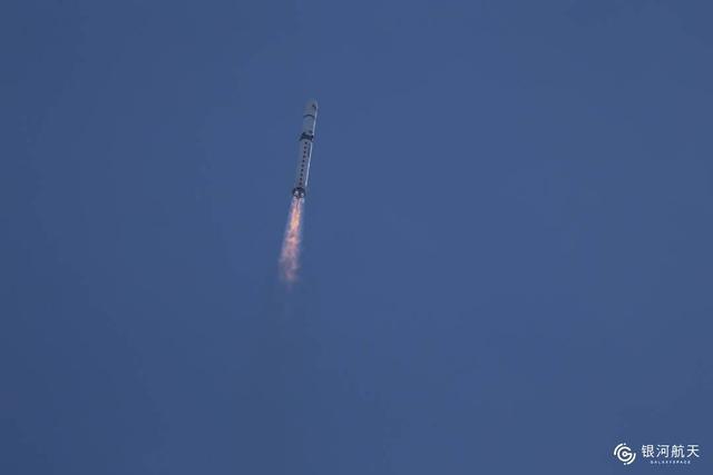 太空盲區(qū)“飛機上不去、衛(wèi)星下不來”？別急天路一號衛(wèi)星來了！丨科技圓桌派